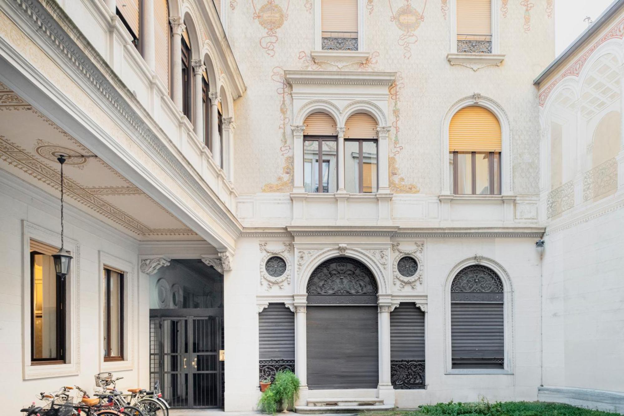 Easylife - Accogliente Monolocale In Via Torino, Posizione Perfetta Per Scoprire La Citta Apartment Милано Екстериор снимка