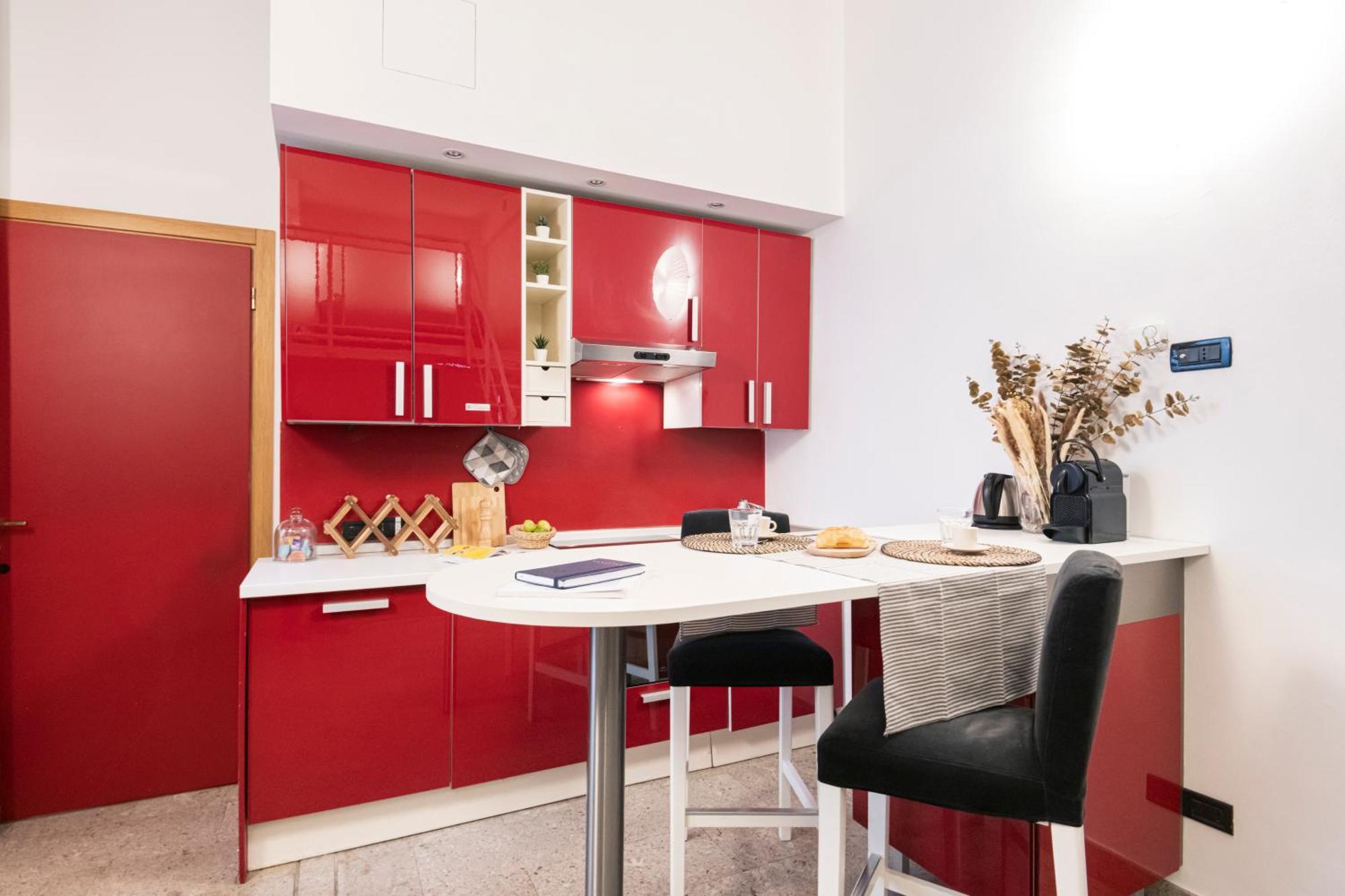 Easylife - Accogliente Monolocale In Via Torino, Posizione Perfetta Per Scoprire La Citta Apartment Милано Екстериор снимка