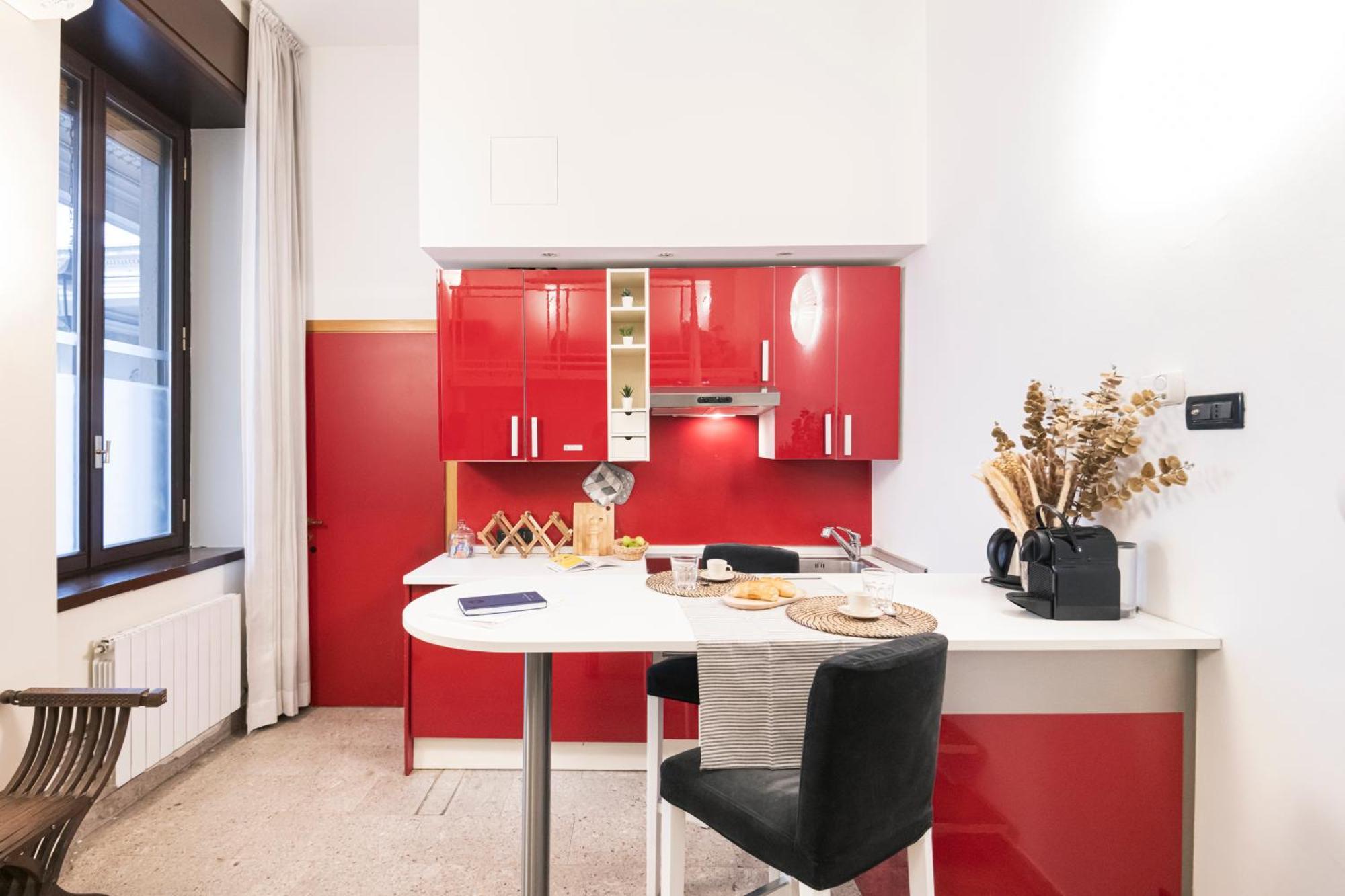 Easylife - Accogliente Monolocale In Via Torino, Posizione Perfetta Per Scoprire La Citta Apartment Милано Екстериор снимка